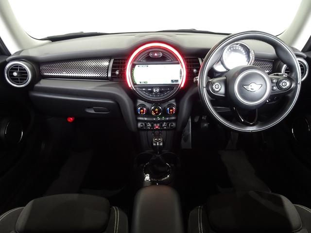 ＭＩＮＩ クーパーＳ　６ＭＴ／禁煙車／記録簿／ＨＤＤナビ／Ｂｌｕｅｔｏｏｔｈ／ＬＥＤ／ＥＴＣ／プッシュスタート／スペアキー／クルーズコントロール／オートライト／アイドリングストップ／ブラックルーフ＆ミラー／ＦＯＧ／１６ＡＷ（22枚目）