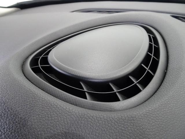ＭＩＮＩ クーパーＳ　６ＭＴ／禁煙車／記録簿／ＨＤＤナビ／Ｂｌｕｅｔｏｏｔｈ／ＬＥＤ／ＥＴＣ／プッシュスタート／スペアキー／クルーズコントロール／オートライト／アイドリングストップ／ブラックルーフ＆ミラー／ＦＯＧ／１６ＡＷ（42枚目）