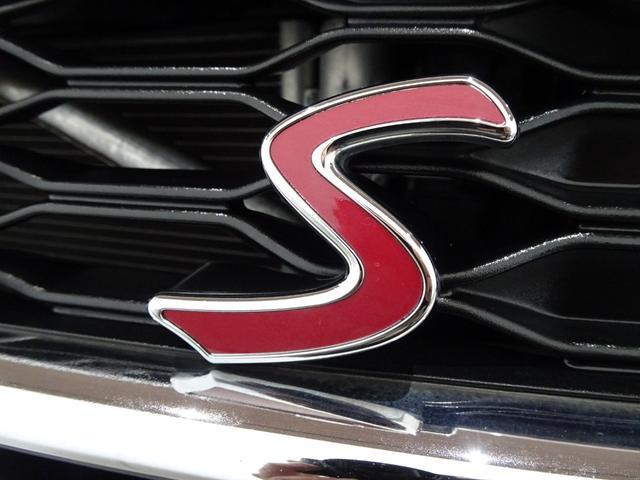 ＭＩＮＩ クーパーＳ　６ＭＴ／禁煙車／記録簿／ＨＤＤナビ／Ｂｌｕｅｔｏｏｔｈ／ＬＥＤ／ＥＴＣ／プッシュスタート／スペアキー／クルーズコントロール／オートライト／アイドリングストップ／ブラックルーフ＆ミラー／ＦＯＧ／１６ＡＷ（67枚目）