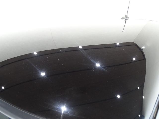 ＭＩＮＩ クーパーＳ　６ＭＴ／禁煙車／記録簿／ＨＤＤナビ／Ｂｌｕｅｔｏｏｔｈ／ＬＥＤ／ＥＴＣ／プッシュスタート／スペアキー／クルーズコントロール／オートライト／アイドリングストップ／ブラックルーフ＆ミラー／ＦＯＧ／１６ＡＷ（69枚目）