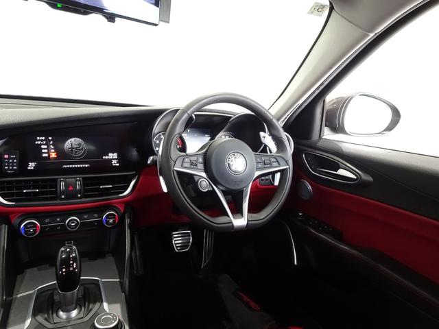 ジュリア ヴェローチェ 禁煙車/記録簿/ワンオーナー/本革/OZ18AW/CarPlay/harman・kardon/バックカメラ/ドラレコ/HID/ETC/スマートキー/スペアキー/ACC/シートヒーター/パドルシフト/(15枚目)