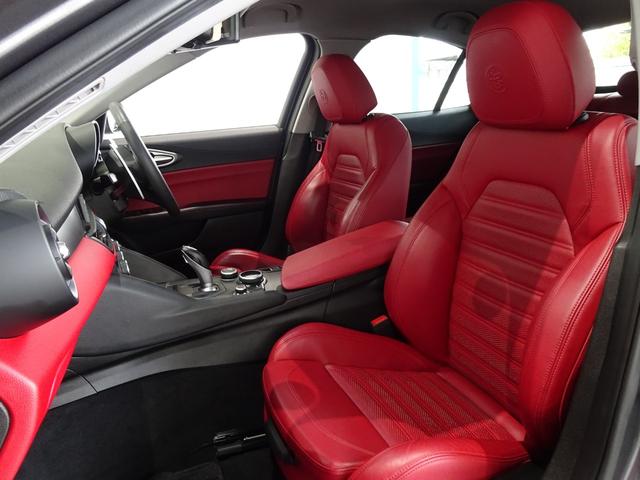 ジュリア ヴェローチェ 禁煙車/記録簿/ワンオーナー/本革/OZ18AW/CarPlay/harman・kardon/バックカメラ/ドラレコ/HID/ETC/スマートキー/スペアキー/ACC/シートヒーター/パドルシフト/(23枚目)