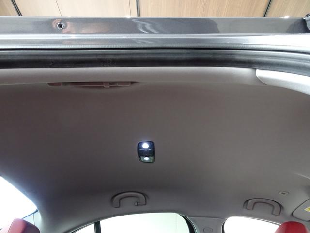 ジュリア ヴェローチェ 禁煙車/記録簿/ワンオーナー/本革/OZ18AW/CarPlay/harman・kardon/バックカメラ/ドラレコ/HID/ETC/スマートキー/スペアキー/ACC/シートヒーター/パドルシフト/(29枚目)