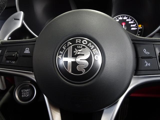 ジュリア ヴェローチェ 禁煙車/記録簿/ワンオーナー/本革/OZ18AW/CarPlay/harman・kardon/バックカメラ/ドラレコ/HID/ETC/スマートキー/スペアキー/ACC/シートヒーター/パドルシフト/(42枚目)