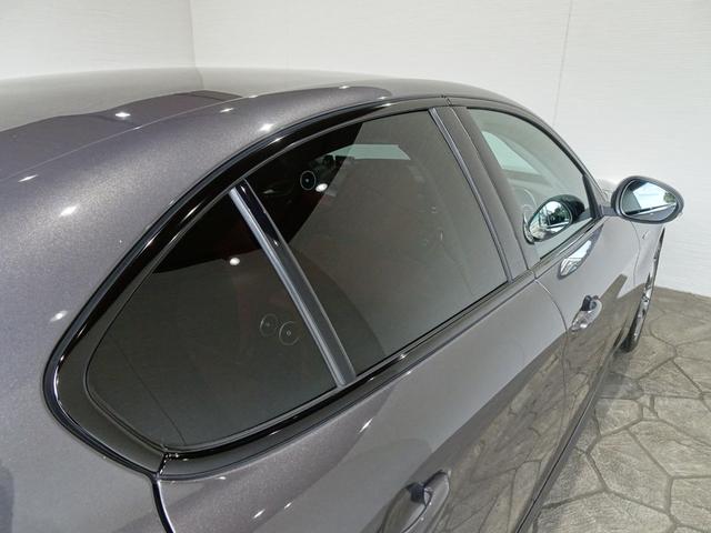 ジュリア ヴェローチェ 禁煙車/記録簿/ワンオーナー/本革/OZ18AW/CarPlay/harman・kardon/バックカメラ/ドラレコ/HID/ETC/スマートキー/スペアキー/ACC/シートヒーター/パドルシフト/(61枚目)