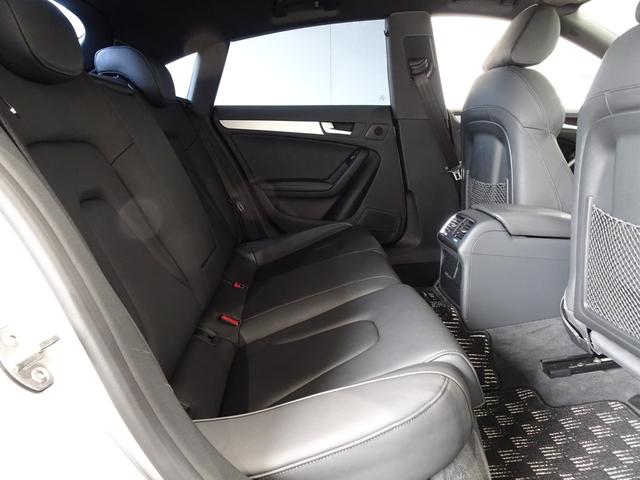 A5スポーツバック 2.0TFSIクワトロ Sラインパッケージ 禁煙車/記録簿/本革/オリジナルブラックホイール&レッドキャリパー/ナビ地デジ/Bluetooth/バックカメラ/HID/ETC/スマートキー/スペアキー/シートヒーター/パドルシフト/オートライト/(28枚目)