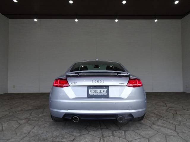 TTクーペ 2.0TFSI クワトロ 禁煙車/記録簿/本革/オリジナルブラックホイール/ナビ地デジ/Bluetooth/バックカメラ/バーチャルコックピット/LED/ETC/スマートキー/スペアキー/クルコン/シートヒーター/パドルシフト(12枚目)