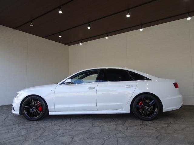 A6 2.0TFSIクワトロ Sラインパッケージ 禁煙車/記録簿/本革/オリジナルブラックホイール&レッドキャリパー/純正ナビ/Bluetooth/BOSE/Bカメラ/ドラレコ/LED/スマートキー/スペアキー/ACC/シートヒーター/パドルシフト/(10枚目)