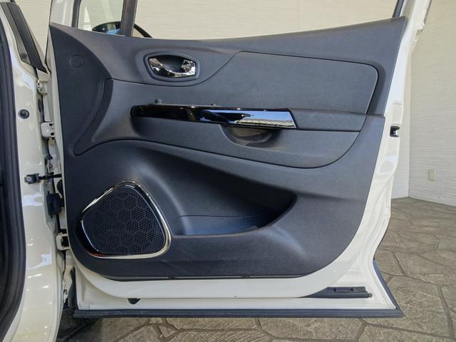 キャプチャー インテンス レザー 禁煙車/記録簿/本革/ナビ地デジ/Bluetooth/Bカメラ/ETC/プッシュスタート/スペアキー/クルコン/シートヒーター/オートライト/アイドリングストップ/ブラックルーフ&ドアミラー/17AW(48枚目)