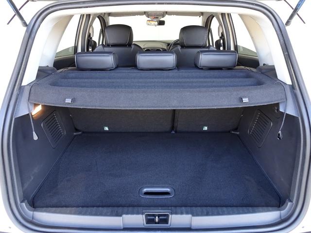 キャプチャー インテンス レザー 禁煙車/記録簿/本革/ナビ地デジ/Bluetooth/Bカメラ/ETC/プッシュスタート/スペアキー/クルコン/シートヒーター/オートライト/アイドリングストップ/ブラックルーフ&ドアミラー/17AW(50枚目)