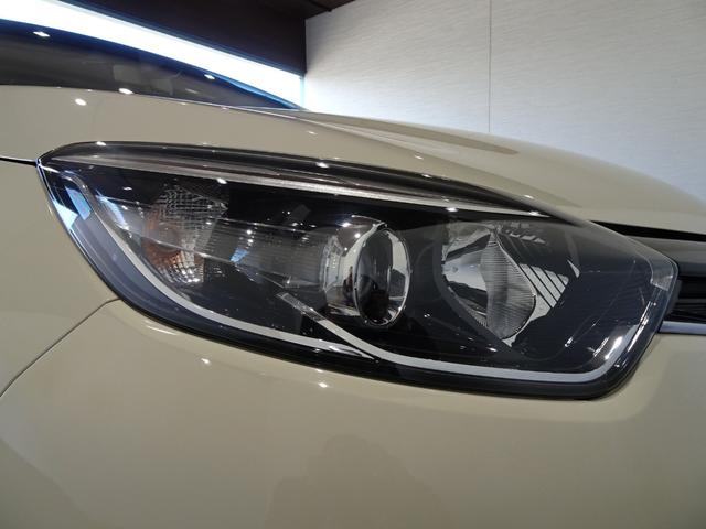 キャプチャー インテンス レザー 禁煙車/記録簿/本革/ナビ地デジ/Bluetooth/Bカメラ/ETC/プッシュスタート/スペアキー/クルコン/シートヒーター/オートライト/アイドリングストップ/ブラックルーフ&ドアミラー/17AW(54枚目)