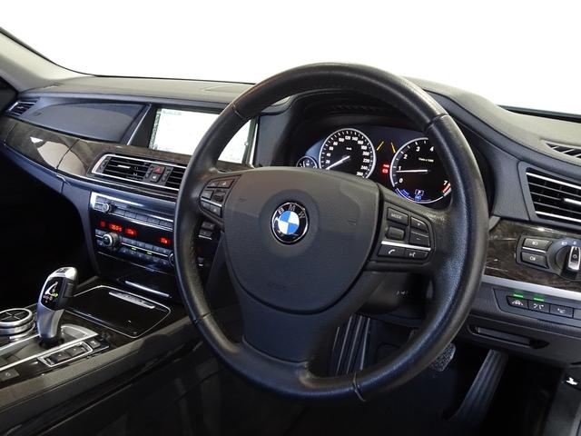 お近くのお客様はご都合が宜しければ是非当店までお越し頂き車両を見て頂きたいと思っております！当店自慢の良質車を是非お客様にご納得頂いてから乗って頂きたい！良い所、悪い所すべてご説明します！