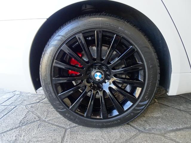 ご納車後の維持費を抑えるためにご希望のお客様にはＯＥＭ部品を使用した修理が可能でございます。