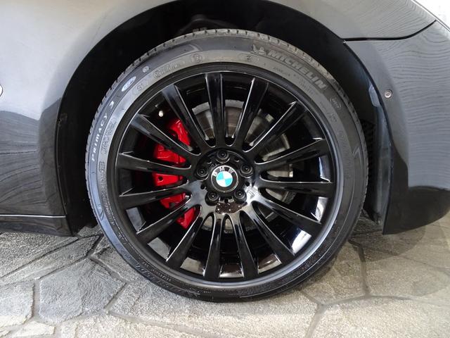 全国納車可能で御座います。納車方法及び費用に付きましては、気軽にコーディネーターまでご相談下さいませ。遠方のご納車際も我々がしっかりサポートさせて頂きます。お気軽にスタッフまでご相談下さいませ。