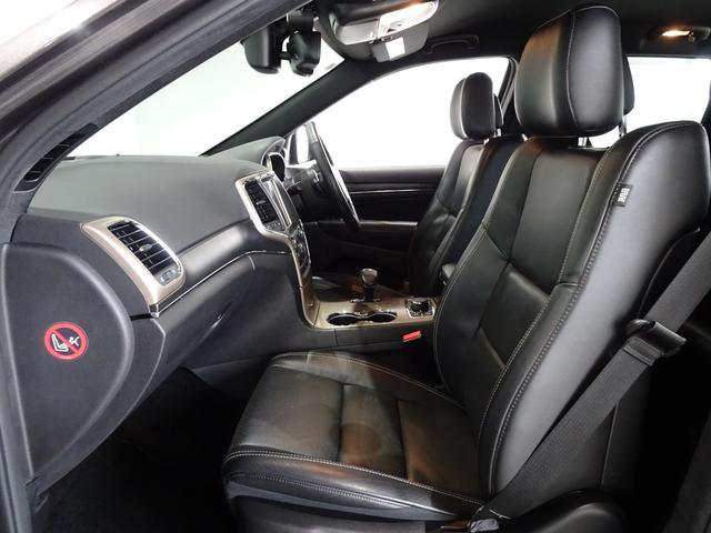 ジープ・グランドチェロキー リミテッド　禁煙車／記録簿／本革／ナビ地デジ／Ｂｌｕｅｔｏｏｔｈ／Ｆ＆Ｓ＆Ｂカメラ／ドラレコ／ＨＩＤ／ＥＴＣ／スマートキー／クルコン／ヒートヒーター＆クーラー／パドルシフト／パワーゲート／サイドステップ／１８ＡＷ（23枚目）