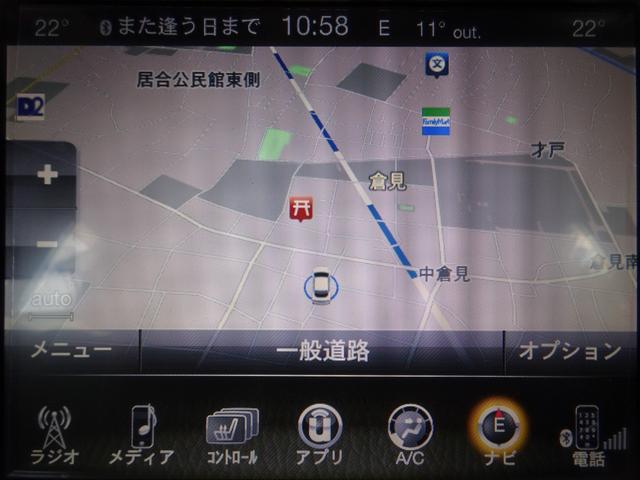 ジープ・グランドチェロキー リミテッド　禁煙車／記録簿／本革／ナビ地デジ／Ｂｌｕｅｔｏｏｔｈ／Ｆ＆Ｓ＆Ｂカメラ／ドラレコ／ＨＩＤ／ＥＴＣ／スマートキー／クルコン／ヒートヒーター＆クーラー／パドルシフト／パワーゲート／サイドステップ／１８ＡＷ（29枚目）