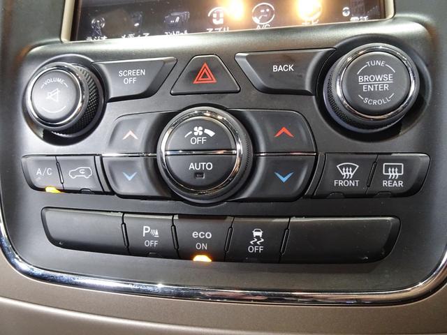 ジープ・グランドチェロキー リミテッド　禁煙車／記録簿／本革／ナビ地デジ／Ｂｌｕｅｔｏｏｔｈ／Ｆ＆Ｓ＆Ｂカメラ／ドラレコ／ＨＩＤ／ＥＴＣ／スマートキー／クルコン／ヒートヒーター＆クーラー／パドルシフト／パワーゲート／サイドステップ／１８ＡＷ（34枚目）