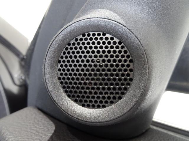 ジープ・グランドチェロキー リミテッド　禁煙車／記録簿／本革／ナビ地デジ／Ｂｌｕｅｔｏｏｔｈ／Ｆ＆Ｓ＆Ｂカメラ／ドラレコ／ＨＩＤ／ＥＴＣ／スマートキー／クルコン／ヒートヒーター＆クーラー／パドルシフト／パワーゲート／サイドステップ／１８ＡＷ（46枚目）