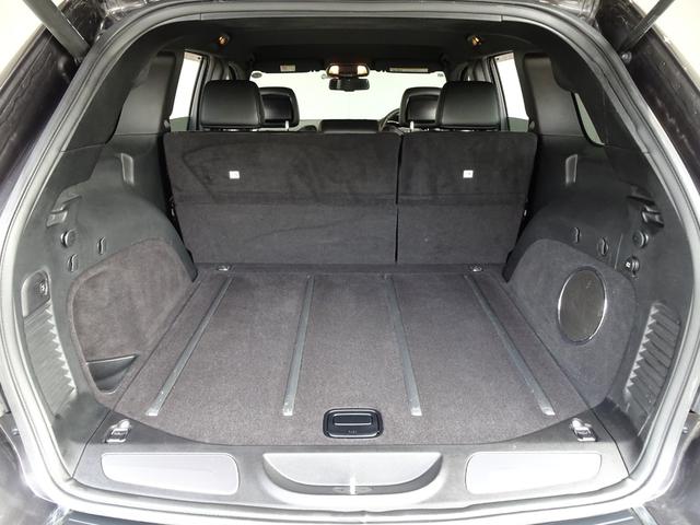 ジープ・グランドチェロキー リミテッド　禁煙車／記録簿／本革／ナビ地デジ／Ｂｌｕｅｔｏｏｔｈ／Ｆ＆Ｓ＆Ｂカメラ／ドラレコ／ＨＩＤ／ＥＴＣ／スマートキー／クルコン／ヒートヒーター＆クーラー／パドルシフト／パワーゲート／サイドステップ／１８ＡＷ（49枚目）