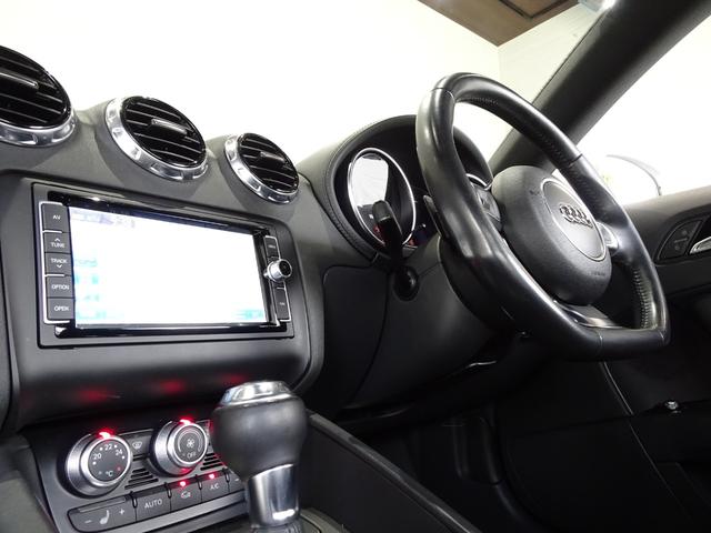 TTクーペ 2.0TFSI クワトロ 禁煙車/記録簿/本革/WORK18インチアルミ/ナビ地デジ/Bluetooth/ドライブレコーダー/HID/ETC/キーレス/パドルシフト/シートヒーター/パワーシート/オートライト/ウィンカーミラー(18枚目)