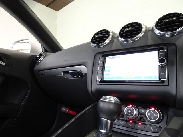 TTクーペ 2.0TFSI クワトロ 禁煙車/記録簿/本革/WORK18インチアルミ/ナビ地デジ/Bluetooth/ドライブレコーダー/HID/ETC/キーレス/パドルシフト/シートヒーター/パワーシート/オートライト/ウィンカーミラー(20枚目)