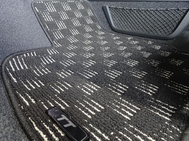 TTクーペ 2.0TFSI クワトロ 禁煙車/記録簿/本革/WORK18インチアルミ/ナビ地デジ/Bluetooth/ドライブレコーダー/HID/ETC/キーレス/パドルシフト/シートヒーター/パワーシート/オートライト/ウィンカーミラー(44枚目)