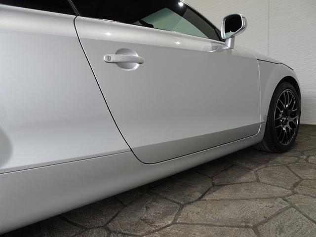 TTクーペ 2.0TFSI クワトロ 禁煙車/記録簿/本革/WORK18インチアルミ/ナビ地デジ/Bluetooth/ドライブレコーダー/HID/ETC/キーレス/パドルシフト/シートヒーター/パワーシート/オートライト/ウィンカーミラー(62枚目)
