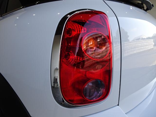 ＭＩＮＩ クーパーＳ　クロスオーバー　オール４　４ＷＤ／禁煙車／記録簿／ナビ地デジ／バックカメラ／ＨＩＤ／ＥＴＣ／プッシュスタート／スペアキー／パドルシフト／オートライト／オートエアコン／ルーフレール／電格ミラー／フォグランプ／１７インチアルミ／（54枚目）