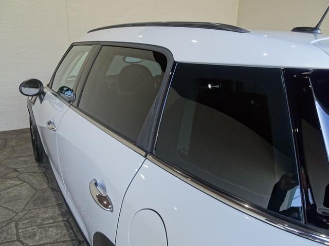 ＭＩＮＩ クーパーＳ　クロスオーバー　オール４　４ＷＤ／禁煙車／記録簿／ナビ地デジ／バックカメラ／ＨＩＤ／ＥＴＣ／プッシュスタート／スペアキー／パドルシフト／オートライト／オートエアコン／ルーフレール／電格ミラー／フォグランプ／１７インチアルミ／（58枚目）