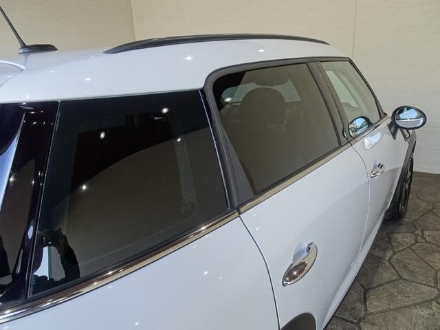 ＭＩＮＩ クーパーＳ　クロスオーバー　オール４　４ＷＤ／禁煙車／記録簿／ナビ地デジ／バックカメラ／ＨＩＤ／ＥＴＣ／プッシュスタート／スペアキー／パドルシフト／オートライト／オートエアコン／ルーフレール／電格ミラー／フォグランプ／１７インチアルミ／（59枚目）