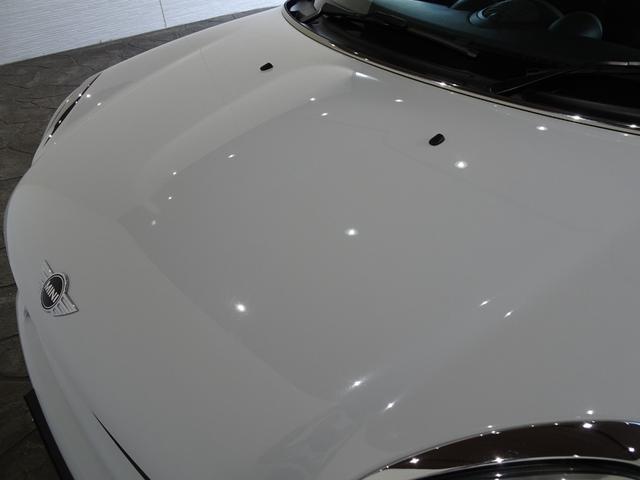 ＭＩＮＩ クーパーＳ　クロスオーバー　オール４　４ＷＤ／禁煙車／記録簿／ナビ地デジ／バックカメラ／ＨＩＤ／ＥＴＣ／プッシュスタート／スペアキー／パドルシフト／オートライト／オートエアコン／ルーフレール／電格ミラー／フォグランプ／１７インチアルミ／（64枚目）