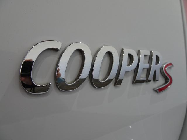 ＭＩＮＩ クーパーＳ　クロスオーバー　オール４　４ＷＤ／禁煙車／記録簿／ナビ地デジ／バックカメラ／ＨＩＤ／ＥＴＣ／プッシュスタート／スペアキー／パドルシフト／オートライト／オートエアコン／ルーフレール／電格ミラー／フォグランプ／１７インチアルミ／（71枚目）