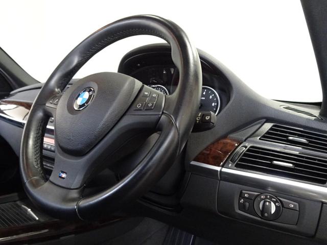 Ｘ５ ｘＤｒｉｖｅ　３５ｉ　Ｍスポーツパッケージ　禁煙車／記録簿／本革／サンルーフ／ブラック２０ＡＷ／レッドキャリパー／ナビ地デジ／Ｂｌｕｅｔｏｏｔｈ／サイド＆バックカメラ／ＨＩＤ／ＥＴＣ／スマートキー／スペアキー／クルコン／シートヒーター／ＦＯＧ／（23枚目）