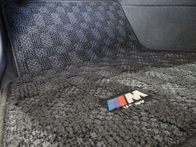 Ｘ５ ｘＤｒｉｖｅ　３５ｉ　Ｍスポーツパッケージ　禁煙車／記録簿／本革／サンルーフ／ブラック２０ＡＷ／レッドキャリパー／ナビ地デジ／Ｂｌｕｅｔｏｏｔｈ／サイド＆バックカメラ／ＨＩＤ／ＥＴＣ／スマートキー／スペアキー／クルコン／シートヒーター／ＦＯＧ／（47枚目）