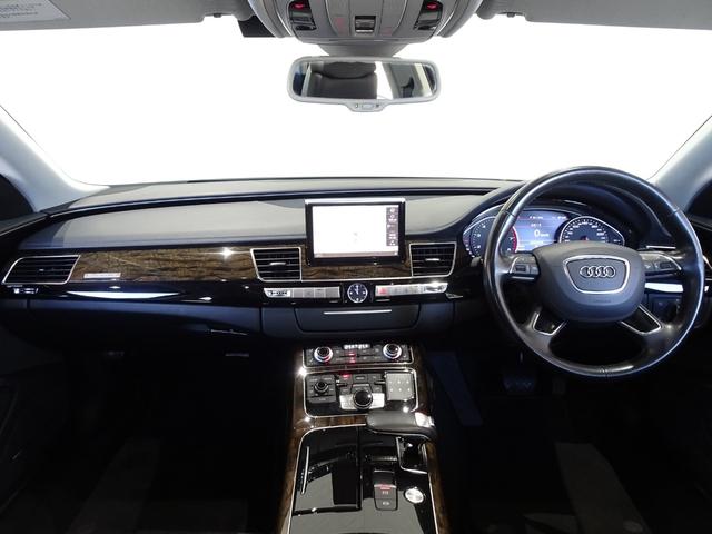 A8 3.0TFSIクワトロ 禁煙車/記録簿/本革/サンルーフ/オリジナルブラックホイール&レッドキャリパー/HDDナビ/Bluetooth/BOSE/Bカメラ/LED/クルコン/シートヒーター&AC/パドルシフト/パワートランク(3枚目)