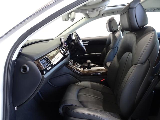 A8 3.0TFSIクワトロ 禁煙車/記録簿/本革/サンルーフ/オリジナルブラックホイール&レッドキャリパー/HDDナビ/Bluetooth/BOSE/Bカメラ/LED/クルコン/シートヒーター&AC/パドルシフト/パワートランク(26枚目)