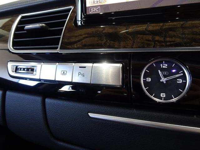 A8 3.0TFSIクワトロ 禁煙車/記録簿/本革/サンルーフ/オリジナルブラックホイール&レッドキャリパー/HDDナビ/Bluetooth/BOSE/Bカメラ/LED/クルコン/シートヒーター&AC/パドルシフト/パワートランク(39枚目)