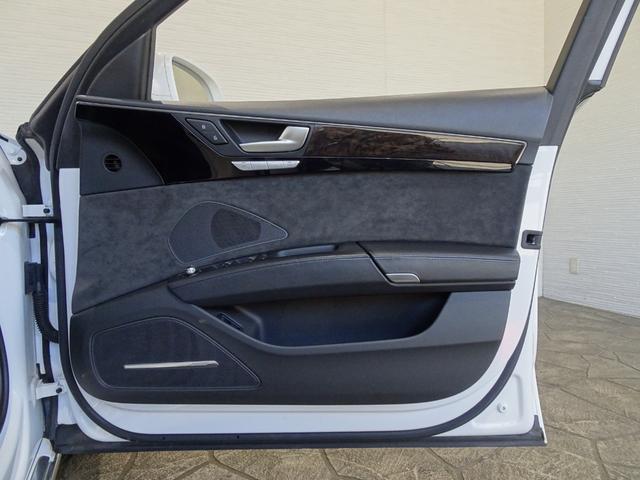 A8 3.0TFSIクワトロ 禁煙車/記録簿/本革/サンルーフ/オリジナルブラックホイール&レッドキャリパー/HDDナビ/Bluetooth/BOSE/Bカメラ/LED/クルコン/シートヒーター&AC/パドルシフト/パワートランク(53枚目)