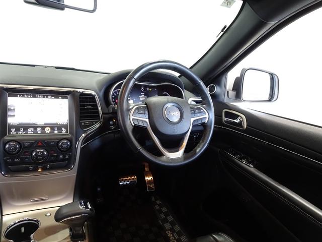 ジープ・グランドチェロキー リミテッド 禁煙車/記録簿/本革/サンルーフ/ナビ地デジ/Bluetooth/Bカメラ/HID/ETC/スマートキー/スペアキー/クルコン/パドルシフト/パワーゲート/サイドステップ/ルーフレール/オートライト/(16枚目)