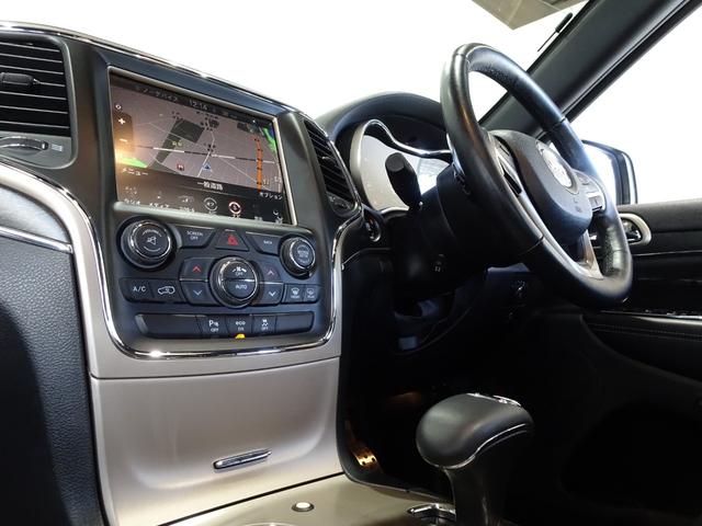 ジープ・グランドチェロキー リミテッド 禁煙車/記録簿/本革/サンルーフ/ナビ地デジ/Bluetooth/Bカメラ/HID/ETC/スマートキー/スペアキー/クルコン/パドルシフト/パワーゲート/サイドステップ/ルーフレール/オートライト/(19枚目)