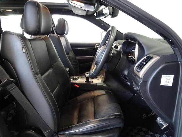 ジープ・グランドチェロキー リミテッド 禁煙車/記録簿/本革/サンルーフ/ナビ地デジ/Bluetooth/Bカメラ/HID/ETC/スマートキー/スペアキー/クルコン/パドルシフト/パワーゲート/サイドステップ/ルーフレール/オートライト/(27枚目)