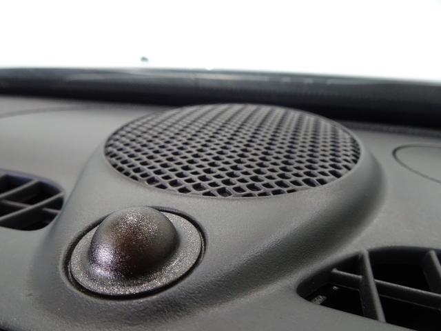 ジープ・グランドチェロキー リミテッド 禁煙車/記録簿/本革/サンルーフ/ナビ地デジ/Bluetooth/Bカメラ/HID/ETC/スマートキー/スペアキー/クルコン/パドルシフト/パワーゲート/サイドステップ/ルーフレール/オートライト/(44枚目)