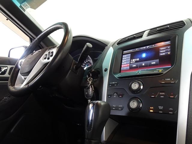 エクスプローラー XLT 禁煙車/記録簿/新品ナビTV/Bluetooth/フロント&サイド&バックカメラ/ETC/キーレス/スペアキー/クルーズコントロール/オートライト/パワーシート/ルーフレール/フォグランプ/18AW/(19枚目)