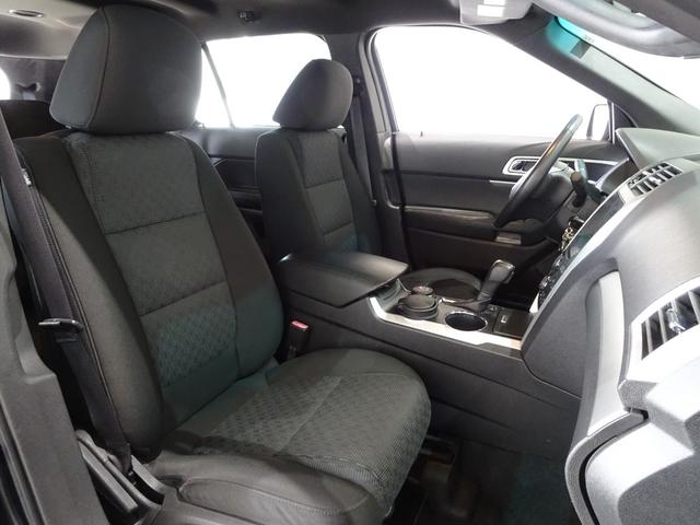 エクスプローラー XLT 禁煙車/記録簿/新品ナビTV/Bluetooth/フロント&サイド&バックカメラ/ETC/キーレス/スペアキー/クルーズコントロール/オートライト/パワーシート/ルーフレール/フォグランプ/18AW/(24枚目)