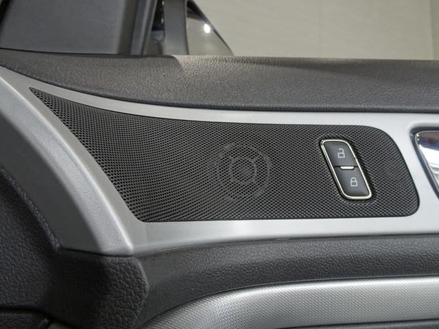 エクスプローラー XLT 禁煙車/記録簿/新品ナビTV/Bluetooth/フロント&サイド&バックカメラ/ETC/キーレス/スペアキー/クルーズコントロール/オートライト/パワーシート/ルーフレール/フォグランプ/18AW/(47枚目)