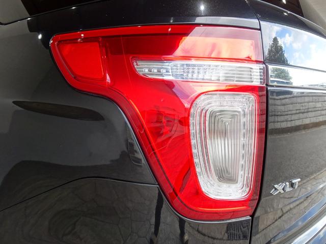 エクスプローラー XLT 禁煙車/記録簿/新品ナビTV/Bluetooth/フロント&サイド&バックカメラ/ETC/キーレス/スペアキー/クルーズコントロール/オートライト/パワーシート/ルーフレール/フォグランプ/18AW/(56枚目)