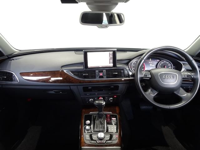 A6 2.8FSIクワトロ 禁煙車/記録簿/本革/ナビ地デジ/Bluetooth/BOSE/Bカメラ/LED/ETC/スマートキー/スペアキー/クルーズコントロール/シートヒーター/パワーシート/オートライト/クリアランスソナー(3枚目)