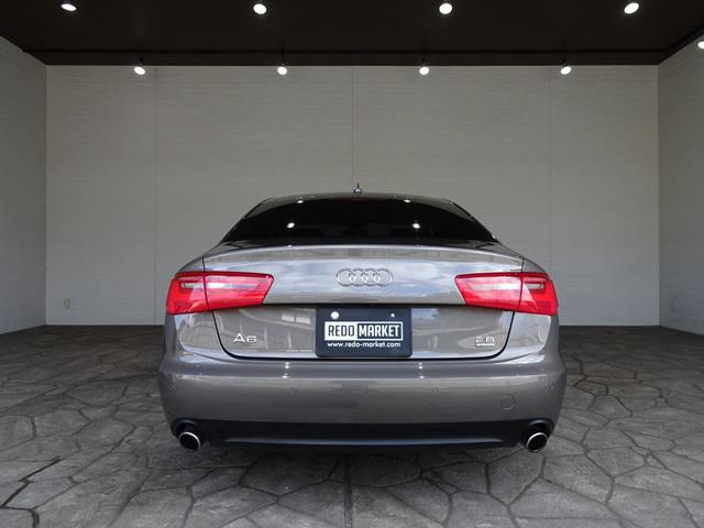 A6 2.8FSIクワトロ 禁煙車/記録簿/本革/ナビ地デジ/Bluetooth/BOSE/Bカメラ/LED/ETC/スマートキー/スペアキー/クルーズコントロール/シートヒーター/パワーシート/オートライト/クリアランスソナー(12枚目)