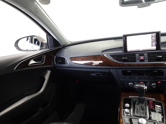 A6 2.8FSIクワトロ 禁煙車/記録簿/本革/ナビ地デジ/Bluetooth/BOSE/Bカメラ/LED/ETC/スマートキー/スペアキー/クルーズコントロール/シートヒーター/パワーシート/オートライト/クリアランスソナー(16枚目)