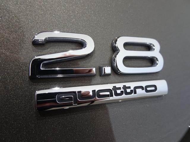 A6 2.8FSIクワトロ 禁煙車/記録簿/本革/ナビ地デジ/Bluetooth/BOSE/Bカメラ/LED/ETC/スマートキー/スペアキー/クルーズコントロール/シートヒーター/パワーシート/オートライト/クリアランスソナー(72枚目)